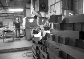 Produkcja blatów dębowych w firmie Drewnoland z wykorzystaniem maszyn Weinig